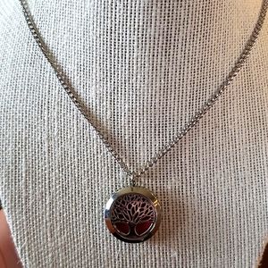 Essential oil necklace